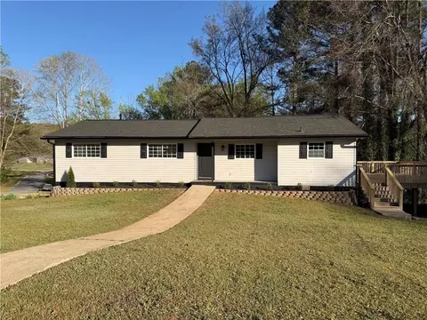 2415 Wales Dr, Austell, GA 30106