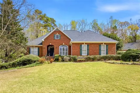 1948 Trestlebrook Way, Buford, GA 30519