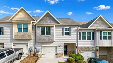 348 Turtle Creek Dr, Winder, GA 30680