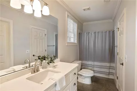 Bath - 1325 Rolling Links Dr, Alpharetta, GA 30004 photo 9 of 9