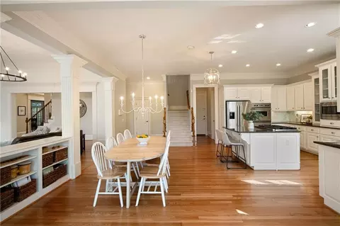 Dining - 1325 Rolling Links Dr, Alpharetta, GA 30004 photo 3 of 3