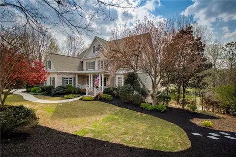 Exterior - 1325 Rolling Links Dr, Alpharetta, GA 30004 photo 17 of 19