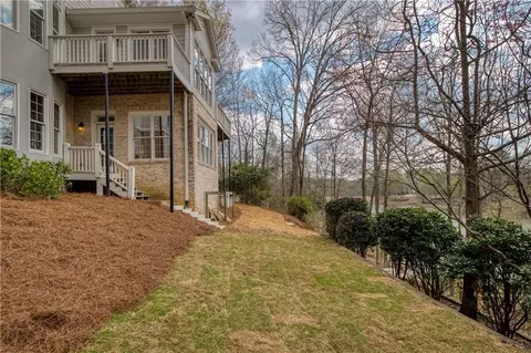 Exterior - 1325 Rolling Links Dr, Alpharetta, GA 30004 photo 10 of 19