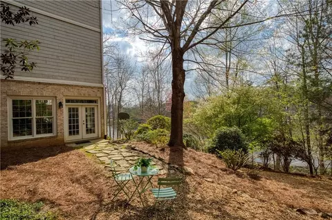 Exterior - 1325 Rolling Links Dr, Alpharetta, GA 30004 photo 9 of 19