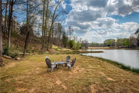 Exterior - 1325 Rolling Links Dr, Alpharetta, GA 30004 photo 12 of 19