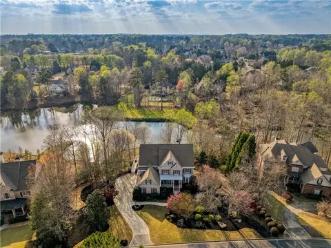 View/Area - 1325 Rolling Links Dr, Alpharetta, GA 30004 photo 1 of 11