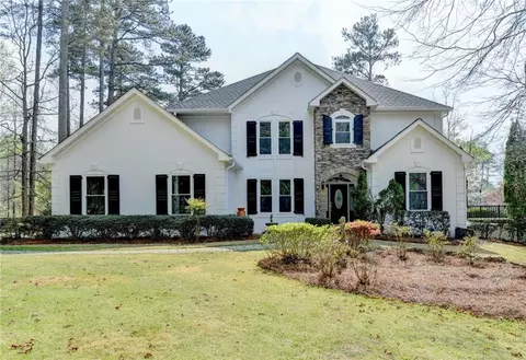 6336 Old Shadburn Ferry Rd, Buford, GA 30518