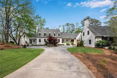 3812 Rock Ivy Trl NE, Roswell, GA 30075