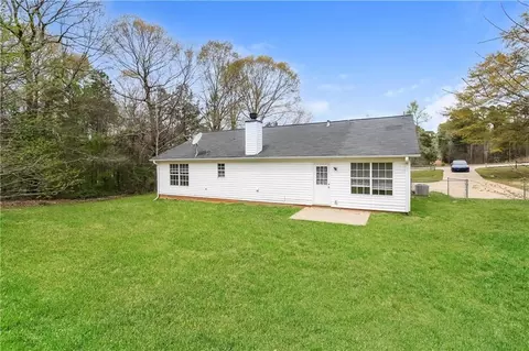 Exterior - 101 Live Oak Dr, Jackson, GA 30233 photo 2 of 2