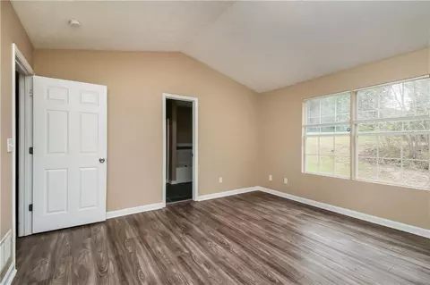 Bedroom - 101 Live Oak Dr, Jackson, GA 30233 photo 6 of 6