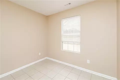 Bedroom - 101 Live Oak Dr, Jackson, GA 30233 photo 1 of 6