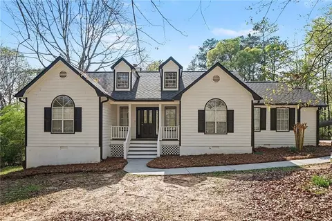 440 Laura Dr, Monroe, GA 30655