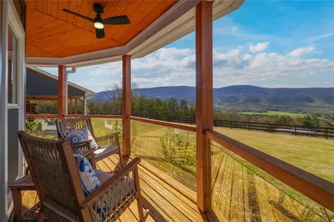 463 E Valley Rd NE, Rydal, GA 30171 photo 4