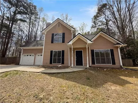 26 Lakeview Ter, Dallas, GA 30132