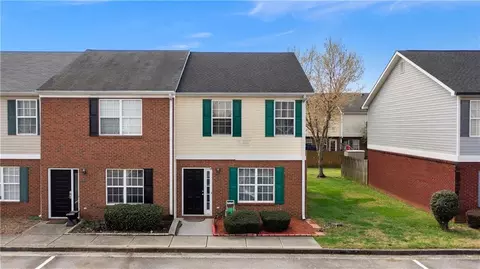 40 Princeton Glen Ct, Adairsville, GA 30103