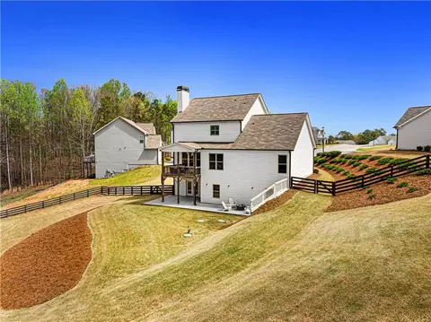 Exterior - 281 Greystone Ct, Winder, GA 30680 photo 7 of 15