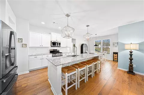Kitchen - 281 Greystone Ct, Winder, GA 30680 photo 2 of 4