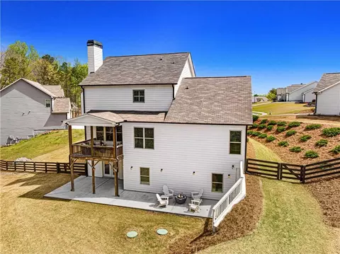 Exterior - 281 Greystone Ct, Winder, GA 30680 photo 9 of 15