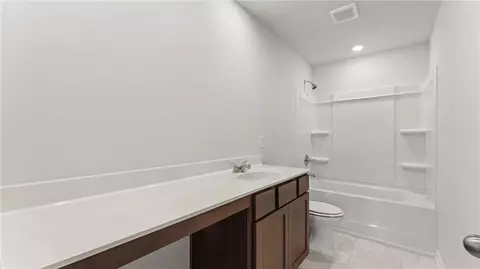 218 Hampton Hollow Dr, Jefferson, GA 30549