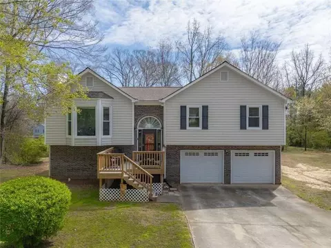 226 Breckenridge Dr, Powder Springs, GA 30127