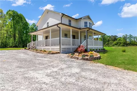130 Wingate Dr, Ellijay, GA 30540