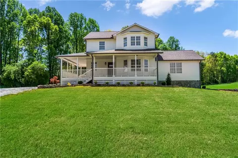 130 Wingate Dr, Ellijay, GA 30540