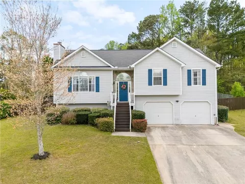 35 Princeton Dr, Dallas, GA 30157