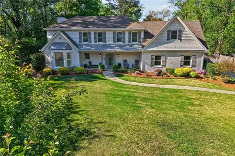 6955 Northgreen Dr, Sandy Springs, GA 30328