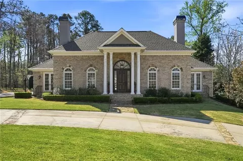 542 Earlvine Way NW, Kennesaw, GA 30152