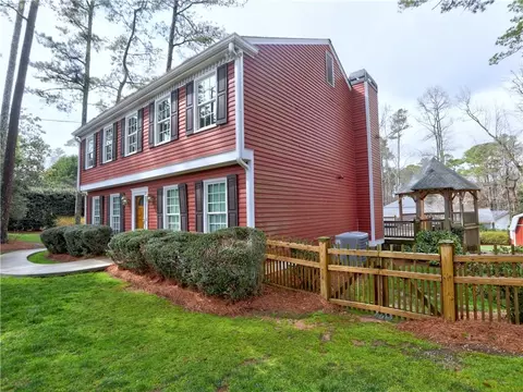 3953 Vinyard Trce NE, Marietta, GA 30062