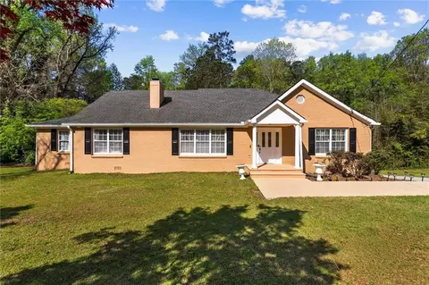 2492 Old Norcross Rd, Tucker, GA 30084
