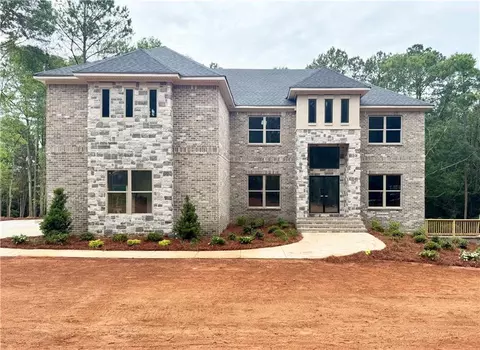 1306 New Hope Church Rd, Loganville, GA 30052