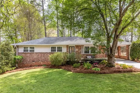 2976 Atterberry Ct, Decatur, GA 30033