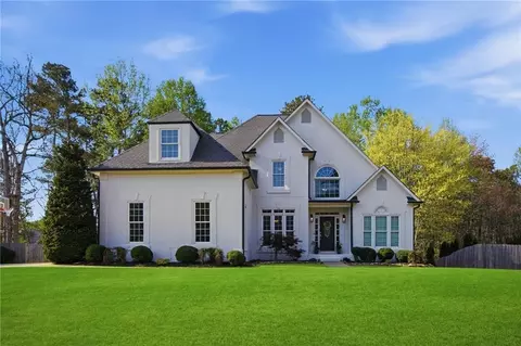 675 Silver Peak Ct, Suwanee, GA 30024