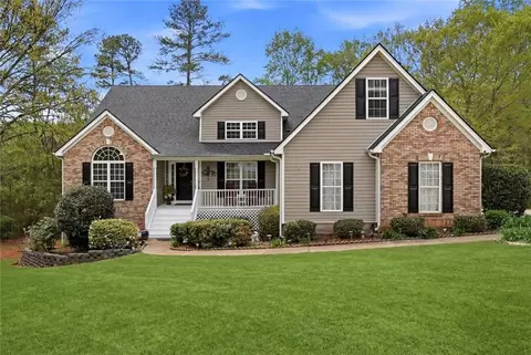 67 Oxford Ln, Braselton, GA 30517