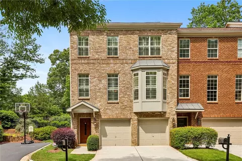 5577 Julian Pl, Atlanta, GA 30342