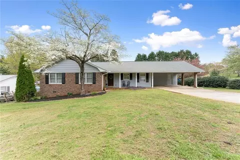 3670 Whiting Rd, Gainesville, GA 30504
