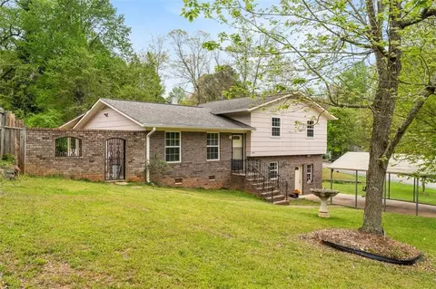 1869 Beechwood Blvd NW, Gainesville, GA 30504