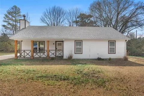 1220 S Hampton Rd S, Hampton, GA 30228