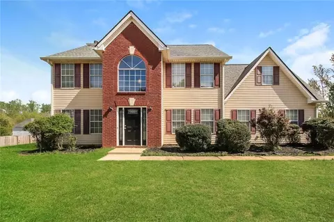 444 Grove Park Dr, Locust Grove, GA 30248
