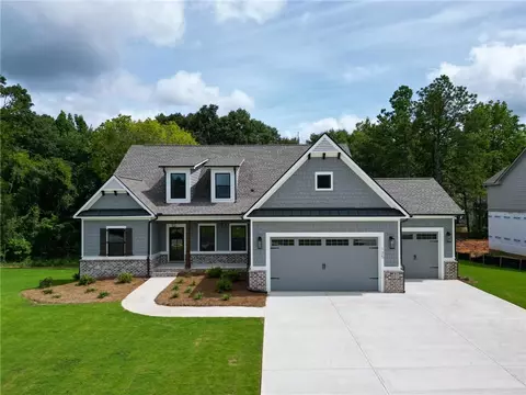 Exterior - 135 River Ridge Walk, Monroe, GA 30656 photo 3 of 5