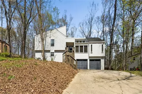 1309 Laurel Cliff Dr, Smyrna, GA 30082