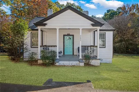 3295 Bloomfield Ave, Clarkdale, GA 30111