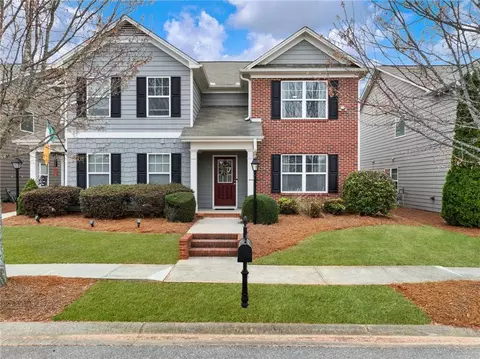 527 Cypher Dr, Suwanee, GA 30024