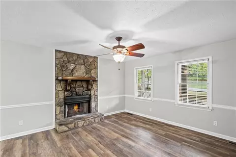 Living - 1925 Morgan Trce, Canton, GA 30115 photo 2 of 5