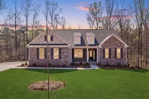 2032 Seclusion Trl, Monroe, GA 30656