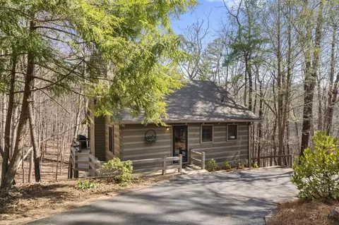 81 Cardinal Cv, Big Canoe, GA 30143