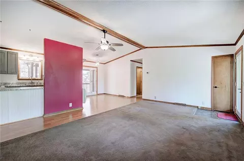 Living - 147 Laurel Mill Trl, Jasper, GA 30143 photo 6 of 7