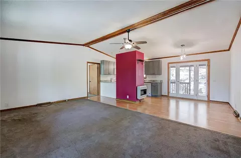 Living - 147 Laurel Mill Trl, Jasper, GA 30143 photo 4 of 7