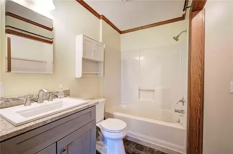 Bath - 147 Laurel Mill Trl, Jasper, GA 30143 photo 2 of 2